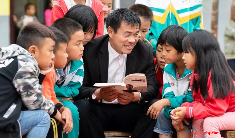 尊师敬教，习近平这样礼赞“好老师” 